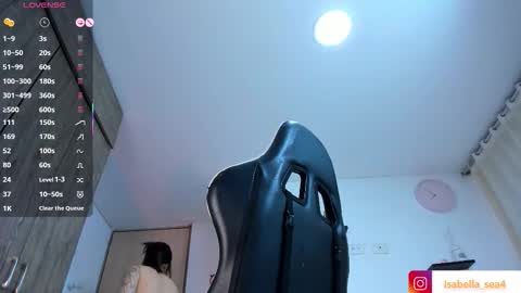 Isabella Sea online show from 09.15.25