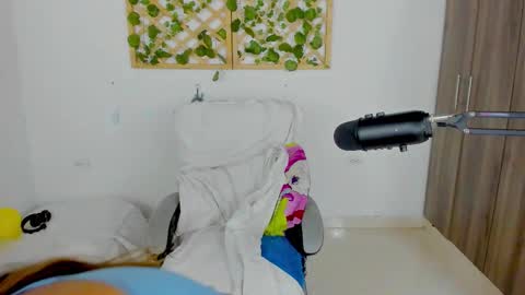 Snapshot of isabella_sweett_ chatting on 02.26.26 Isabella online show from 02.26.26