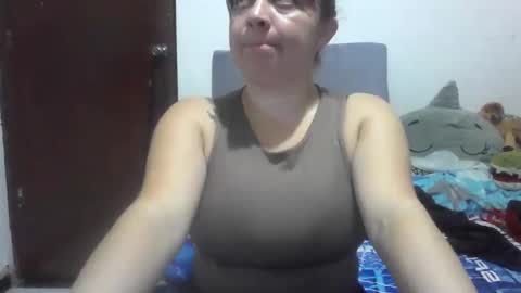 Snapshot of isabellaa_hills_ chatting on 06.11.26 isabellaa_hills_ online show from 06.11.26