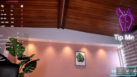 Snapshot of isabellaajoness chatting on 02.04.25 Isabella Everyday From 0530 to 1430 Col Time online show from 02.04.25