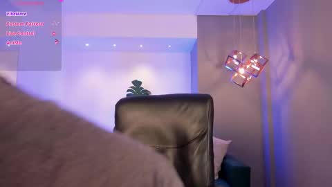 Snapshot of isabellaajoness chatting on 02.25.25 Isabella Everyday From 0530 to 1430 Col Time online show from 02.25.25