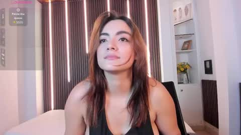 Snapshot of isabellaajoness chatting on 09.20.25 Isabella Everyday From 0530 to 1430 Col Time online show from 09.20.25