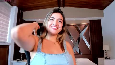 Isabella  Everyday From 0530 to 1430 Col Time online show from 04.14.26