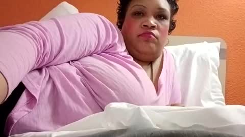 Isabella online show from 02.13.26