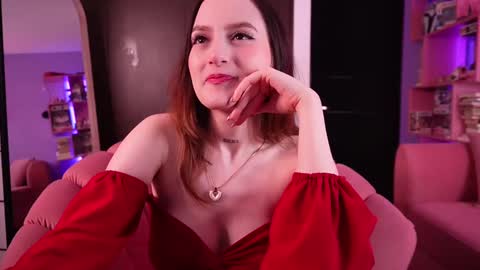 Snapshot of isabellacrz chatting on 12.16.24 isabellacrz online show from 12.16.24