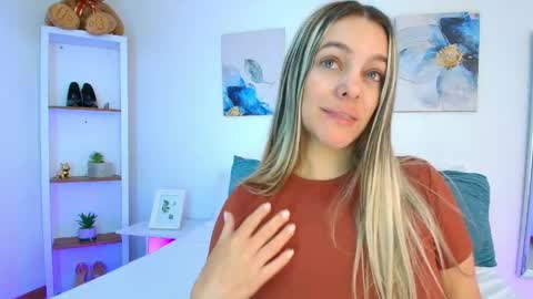 Isabella  online show from 04.14.26