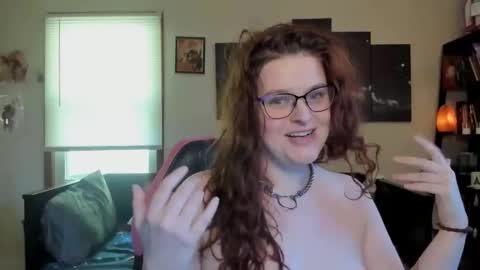 Snapshot of isabellamariedarcy chatting on 04.14.26 isabellamariedarcy online show from 04.14.26