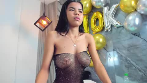 Snapshot of isabellamonet chatting on 05.09.26 isabellamonet online show from 05.09.26
