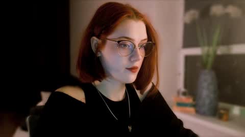 Madame Isabelle online show from 12.11.24