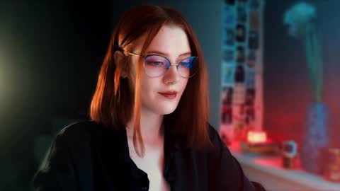 Madame Isabelle online show from 02.03.25