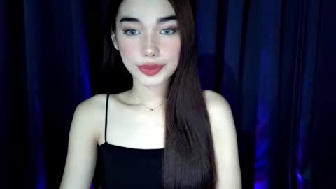 Snapshot of isabelle_willis chatting on 05.24.26 Isabelle online show from 05.24.26
