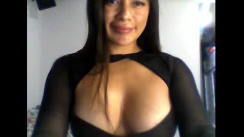 isabrown10 online show from 02.23.25