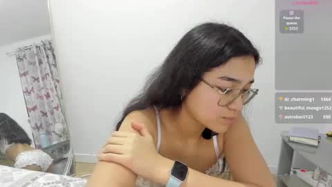 Isa Suarez online show from 04.15.26