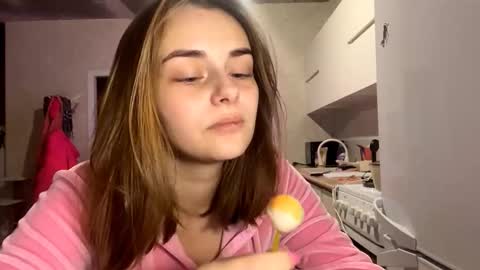 Issa online show from 12.03.25