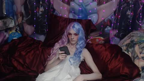 Sele online show from 10.30.25