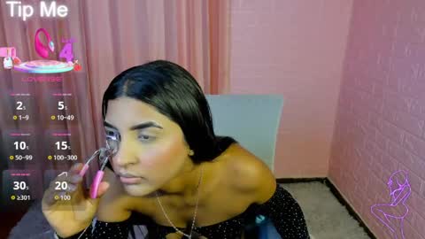 Ishanyfalak online show from 04.15.26