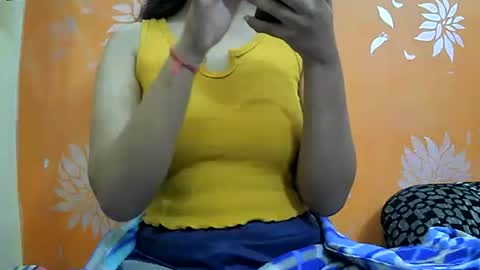 ishika_singh_ online show from 02.25.25