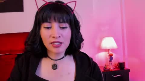 Snapshot of isis_diosa chatting on 07.15.26 Ana Maria online show from 07.15.26