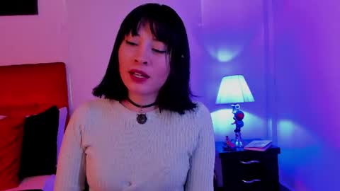 Snapshot of isis_diosa chatting on 07.25.26 Ana Maria online show from 07.25.26