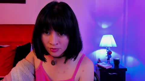 Snapshot of isis_diosa chatting on 07.26.26 Ana Maria online show from 07.26.26