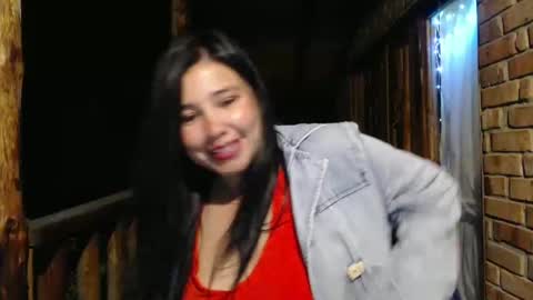 isis online show from 10.05.25