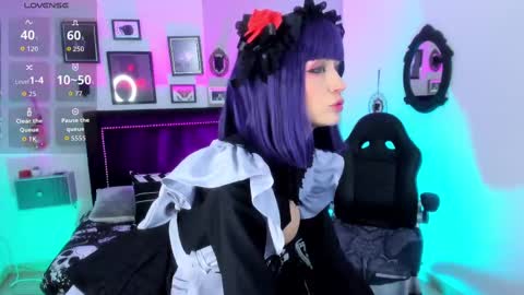 Isis Raichu online show from 09.23.25