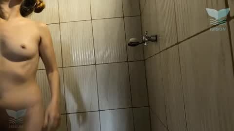 Snapshot of isissun03 chatting on 02.01.26 Isis SUN online show from 02.01.26