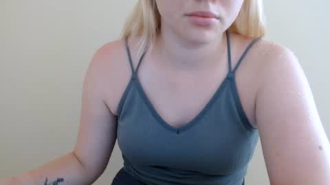 Isla online show from 07.02.26