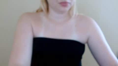 Isla online show from 07.03.26