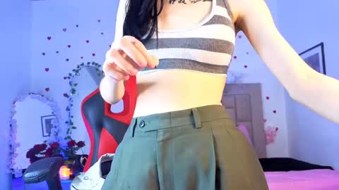 Isla Rosee18 online show from 04.17.26