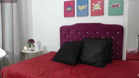 isla_rosess online show from 09.24.25