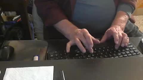 Snapshot of islandduke chatting on 10.25.25 Duke online show from 10.25.25