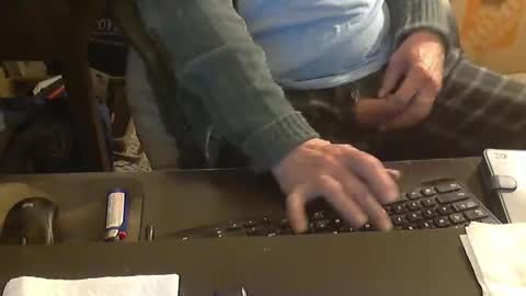 Snapshot of islandduke chatting on 11.16.25 Duke online show from 11.16.25