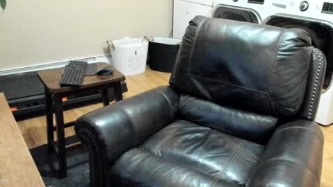 Snapshot of islandguy70 chatting on 06.24.26 Jim online show from 06.24.26