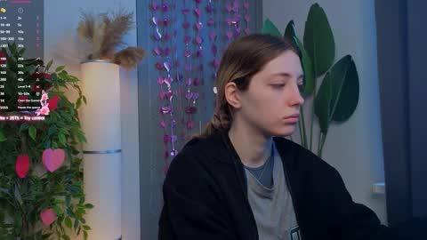 Emilia online show from 02.26.26