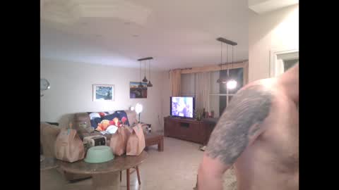 Tall Jewish Ginger DOM online show from 12.03.24