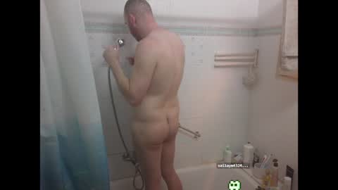 Tall Jewish Ginger DOM online show from 12.13.24