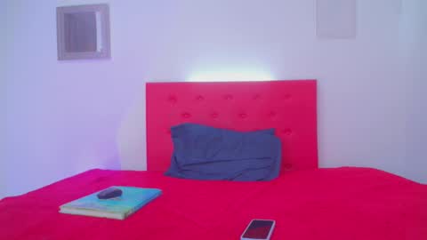 issa_kitty online show from 12.03.24