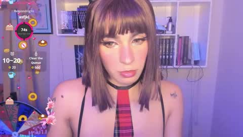 Snapshot of issa_latin chatting on 10.02.25 INSTAGRAM issabella18 TWITTER issa latin online show from 10.02.25