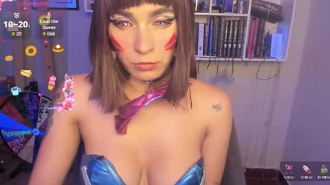 Snapshot of issa_latin chatting on 10.07.25 INSTAGRAM issabella18 TWITTER issa latin online show from 10.07.25