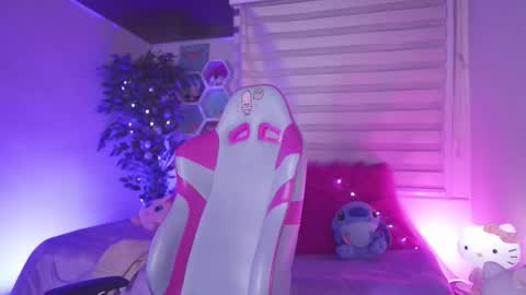 ISSA  online show from 11.08.25