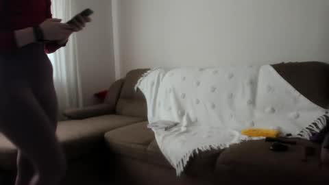 Snapshot of issabelle_69 chatting on 02.14.25 Issabelle online show from 02.14.25