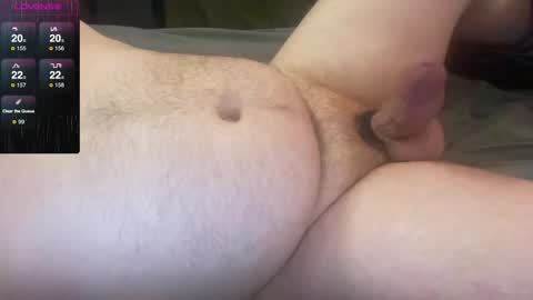 Snapshot of isthisthingon_2398 chatting on 10.28.25 IsThisThingOn online show from 10.28.25