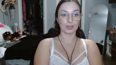 Snapshot of italiana25 chatting on 02.01.25 Bella Bloom online show from 02.01.25