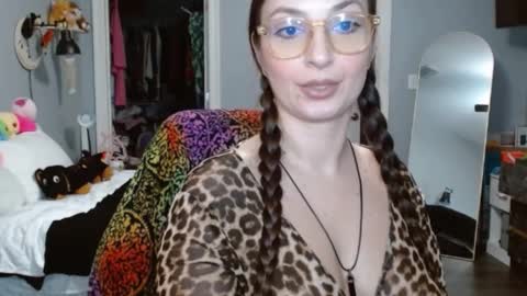 Snapshot of italiana25 chatting on 02.03.25 Bella Bloom online show from 02.03.25