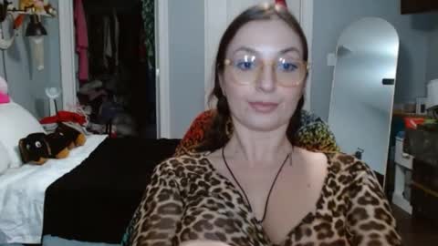 Snapshot of italiana25 chatting on 02.03.25 Bella Bloom online show from 02.03.25