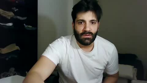 italianboybcn online show from 01.11.25