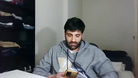 italianboybcn online show from 01.11.25