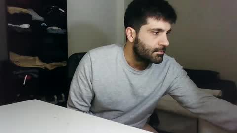 italianboybcn online show from 01.15.25