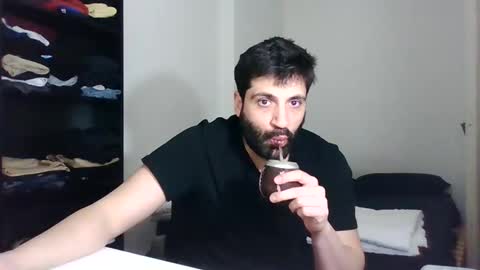 italianboybcn online show from 01.28.25